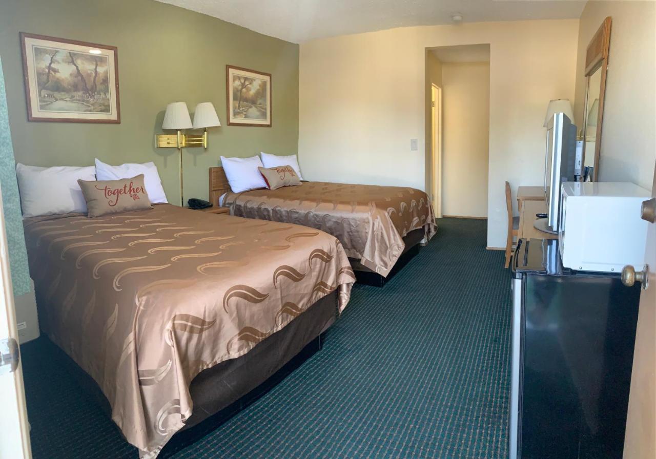 Regency Inn Lakeport Екстериор снимка